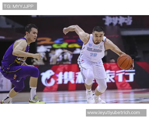 迪亚巴特表现出色四投全中贡献八分三篮板两助攻并有两次抢断三次盖帽