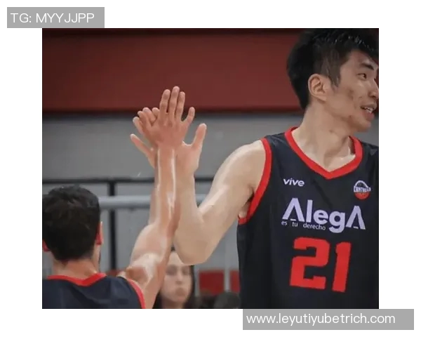 余嘉豪砍下18分9篮板浙江全运男篮战胜山东全运男篮晋级小组赛